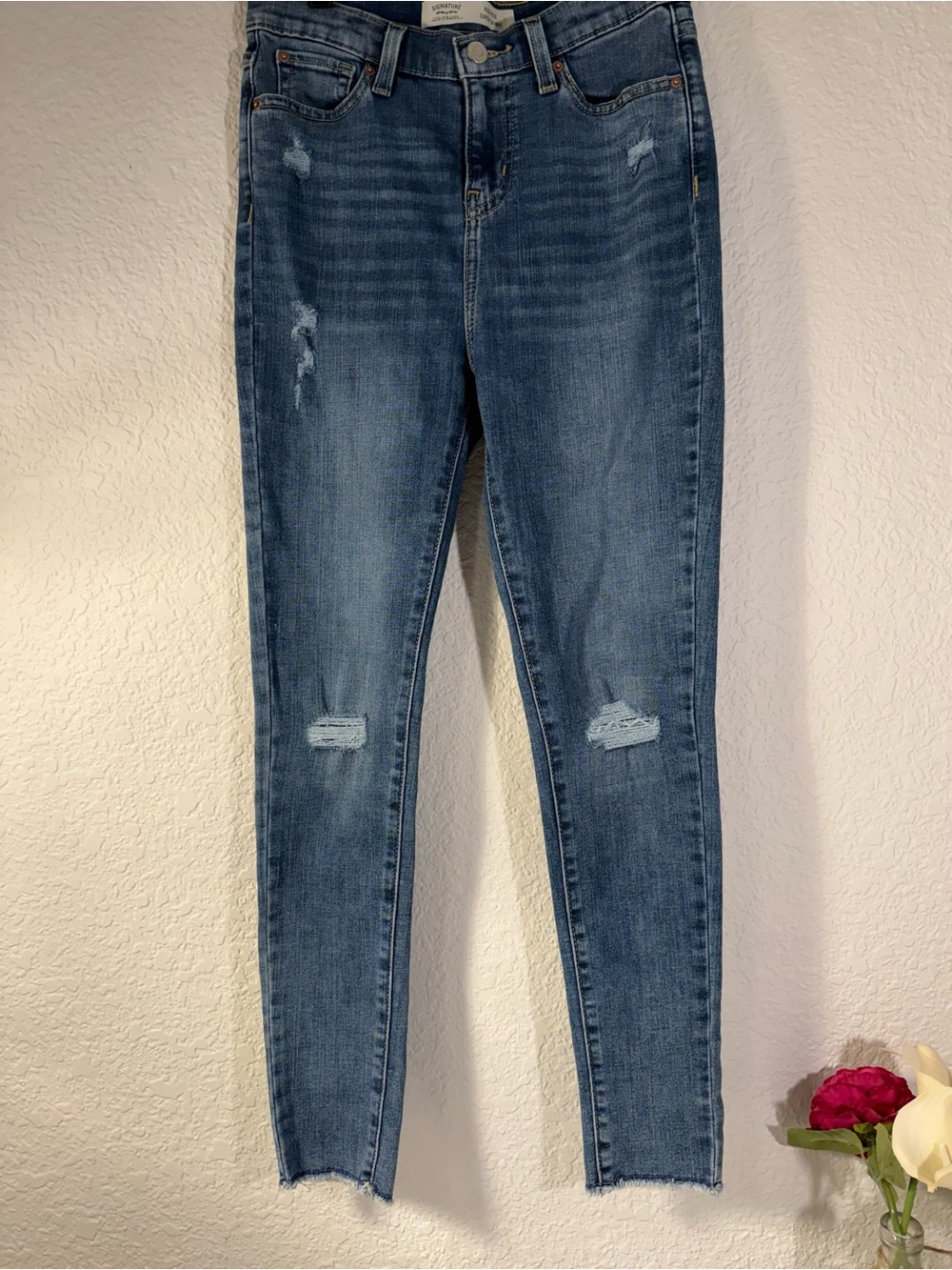 Signature by Levi Strauss High Rise Super Skinny Distressed Jeans Girls Size 14